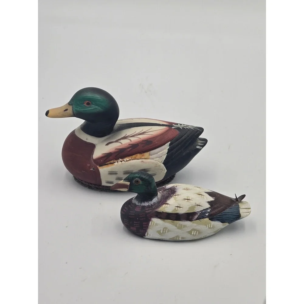 Vintage Style Hand Painted Resin Duck Decoy Figurines Mallard Set of 2
